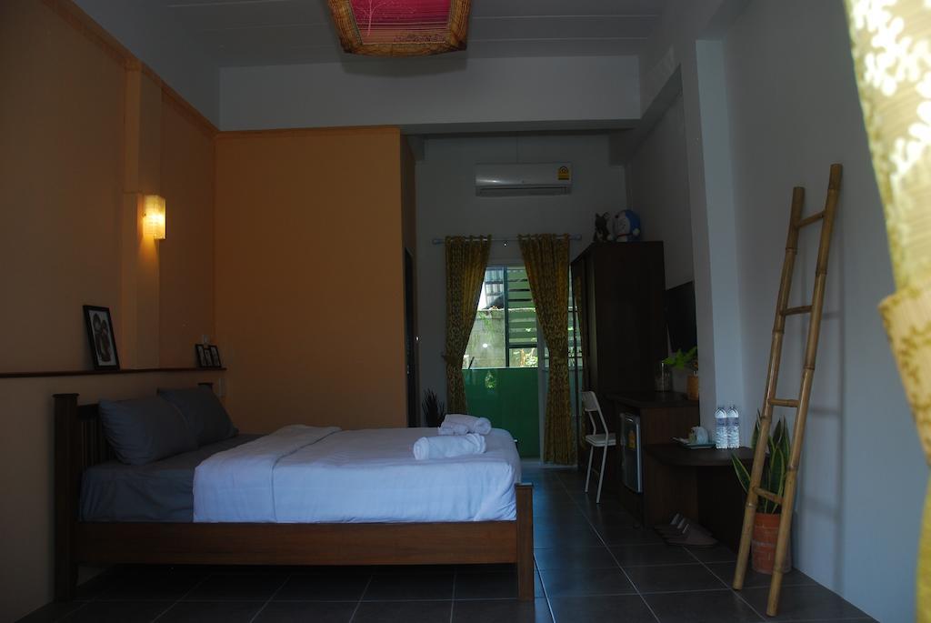 Bann Pin Kaew Hotel Csiangraj Szoba fotó